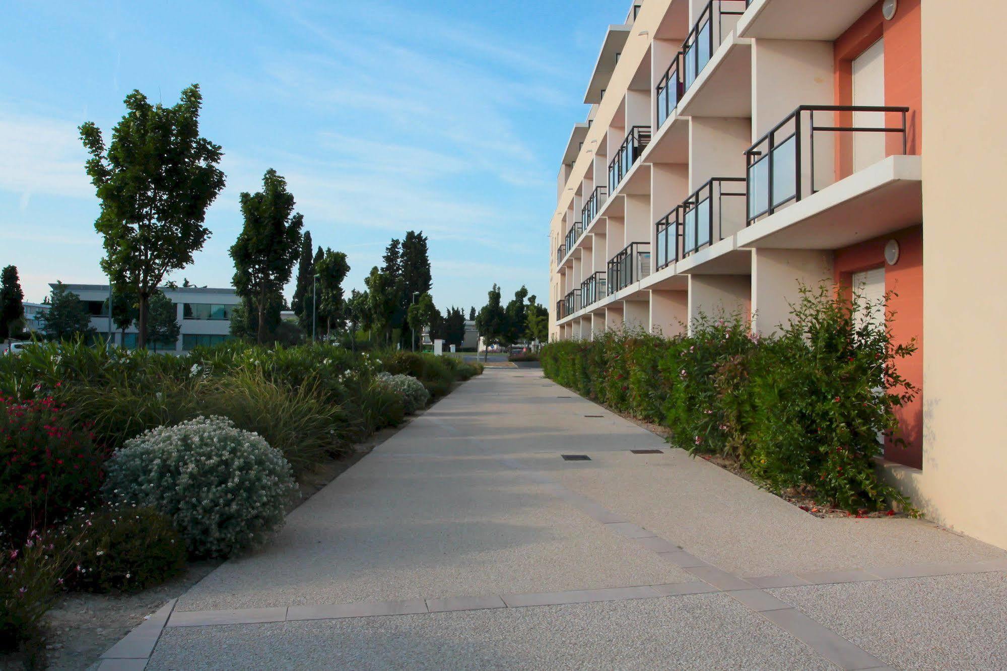 Kosy Appart'Hotels - Campus Del Sol Esplanade Avignon Buitenkant foto