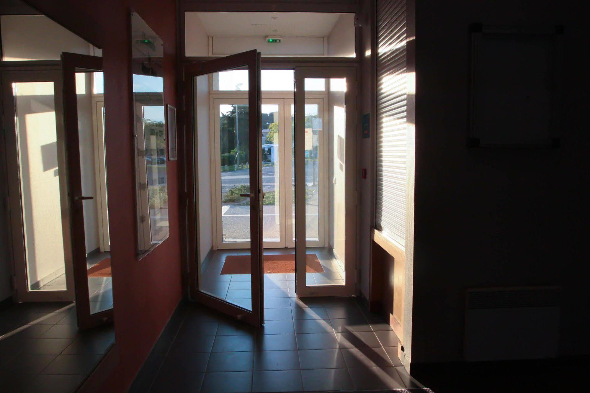 Kosy Appart'Hotels - Campus Del Sol Esplanade Avignon Buitenkant foto
